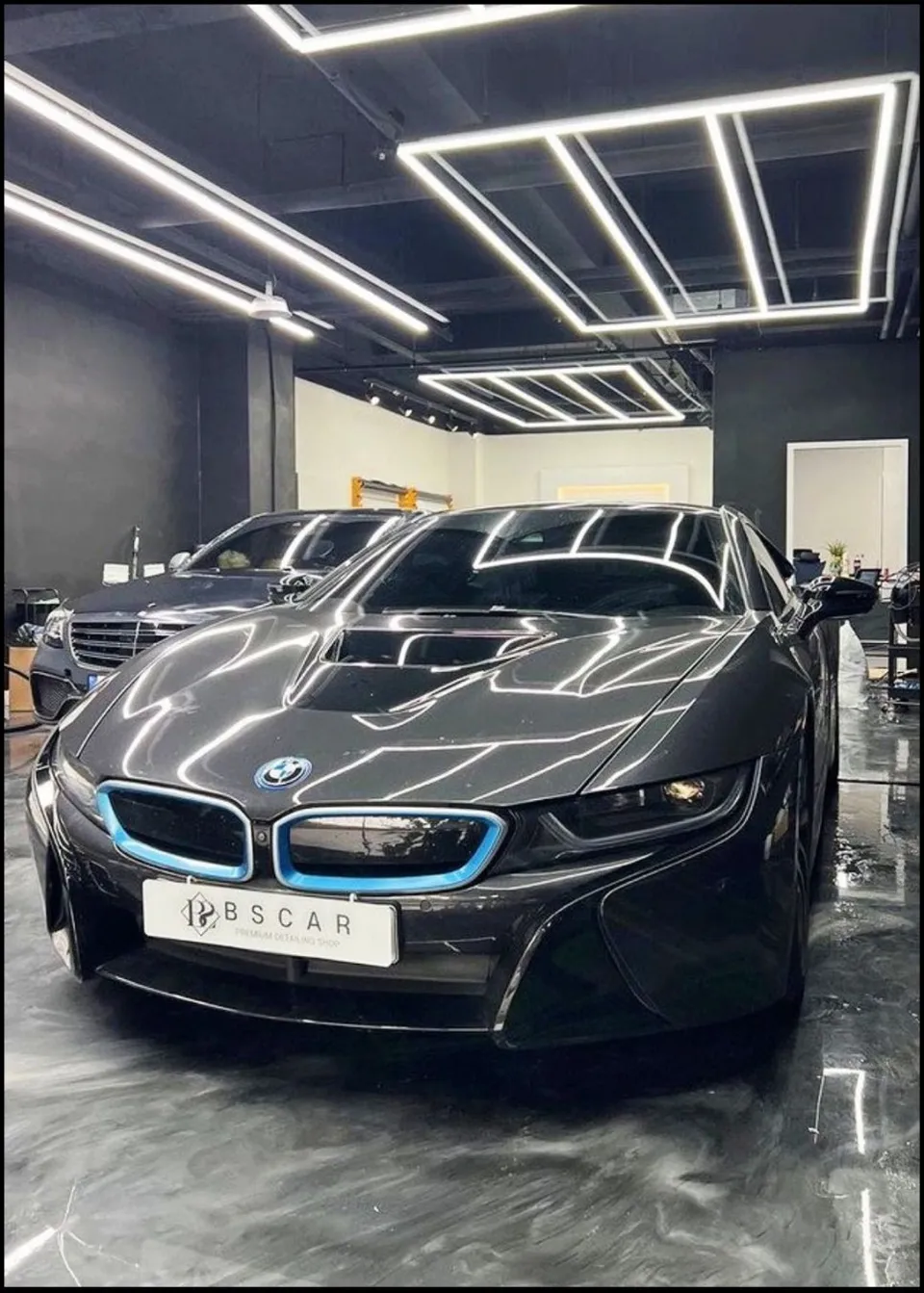 BMW i8 vinyl wrap - BMW i8 Vinyl Wrap Review — Avery Satin Black Complete Wrap photo 6