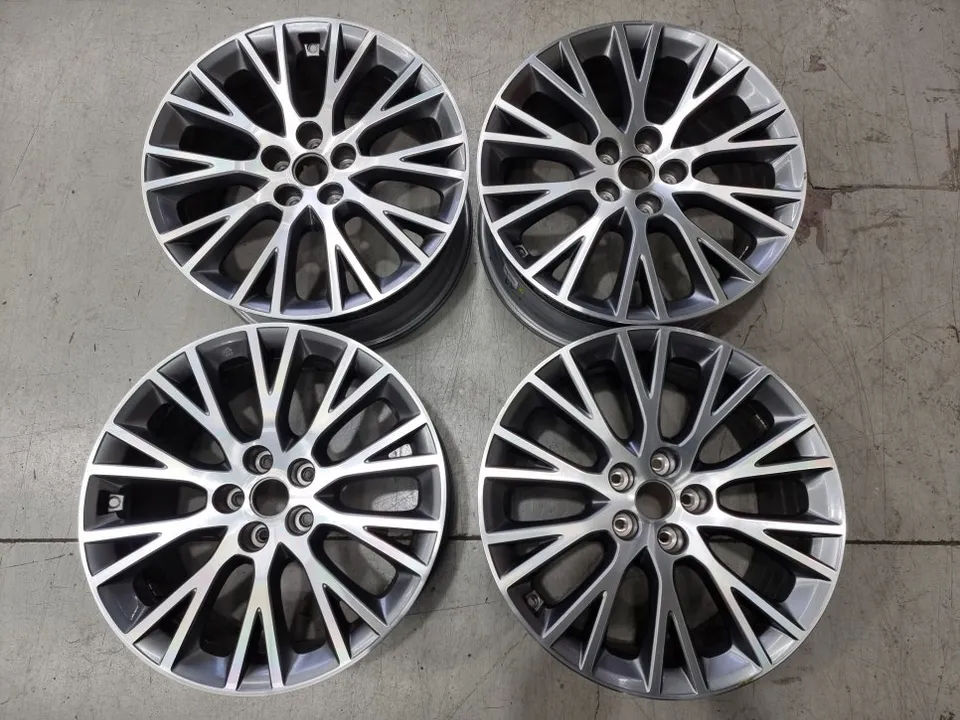 Genesis GV80 wheel repair installation result