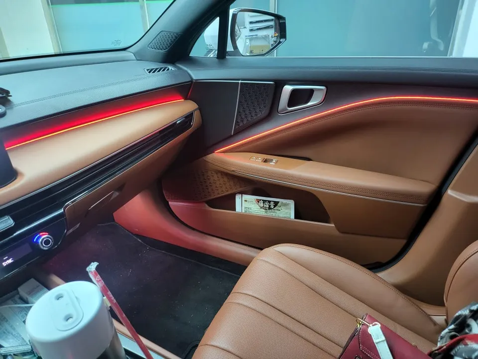 Kia K8 ambient lighting - Kia K8 Ambient Lighting Review: Before & After photo 5