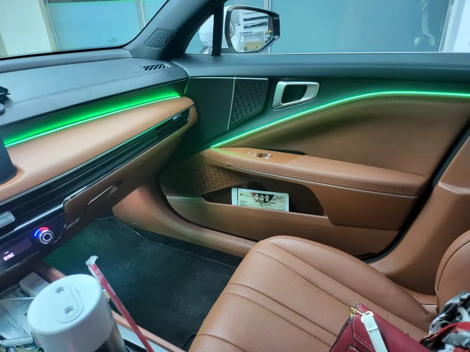 Kia K8 ambient lighting - Kia K8 Ambient Lighting Review: Before & After photo 6