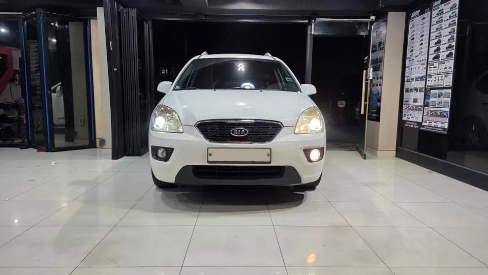 Kia Carens lighting upgrade - Kia Carens Lighting Upgrade Review: Cost & Results photo 5