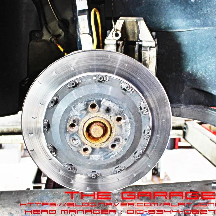Volkswagen Golf  - Volkswagen Golf Brake Upgrade Review — Stolz 4P Installation photo 5