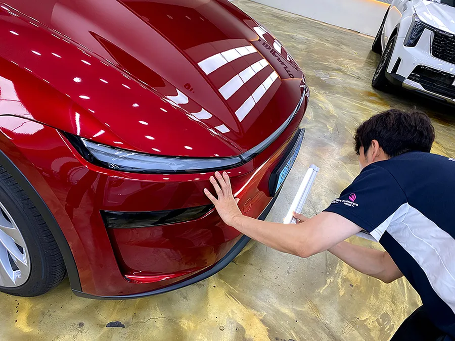 Tesla Model Y window tinting - Tesla Model Y Window Tinting Review — Heat Rejection Film photo 4