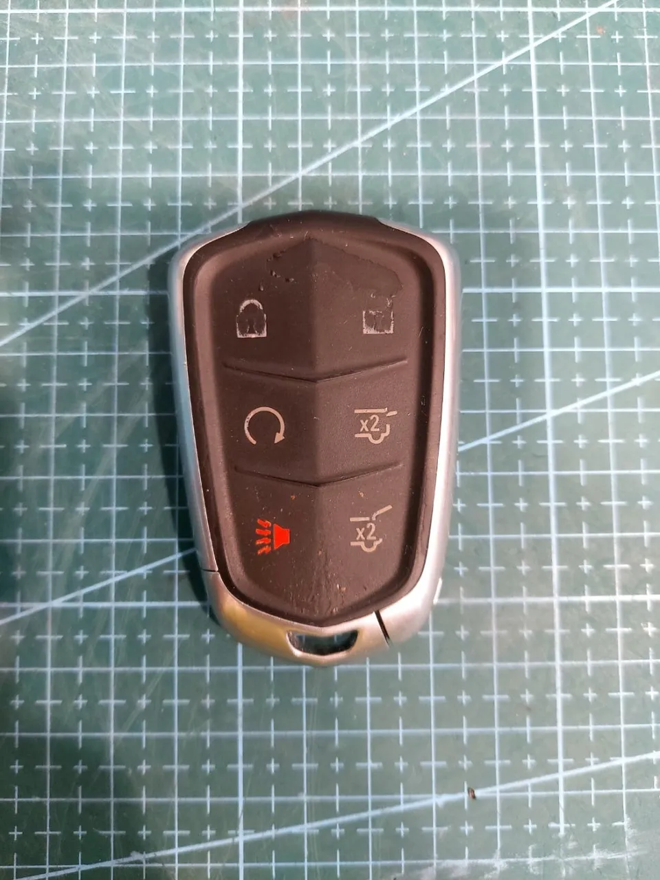 Cadillac Escalade oem options - Cadillac Escalade OEM Options Review: Smart Key Upgrade photo 3