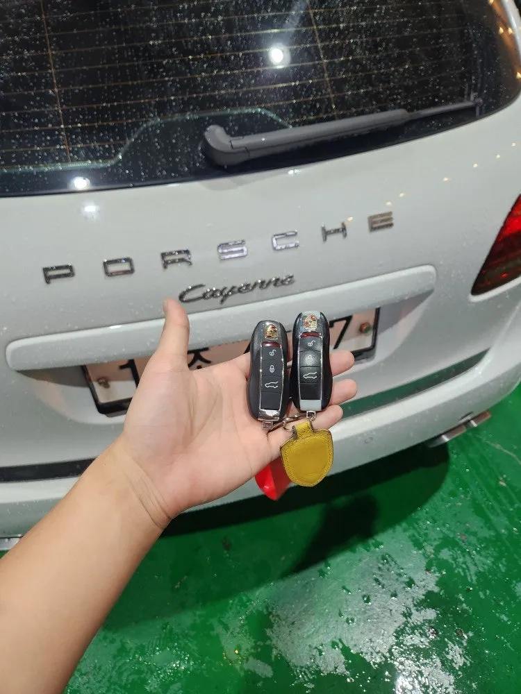 Porsche Cayenne oem options - Porsche Cayenne OEM Options Review — Factory Upgrade Cost photo 4