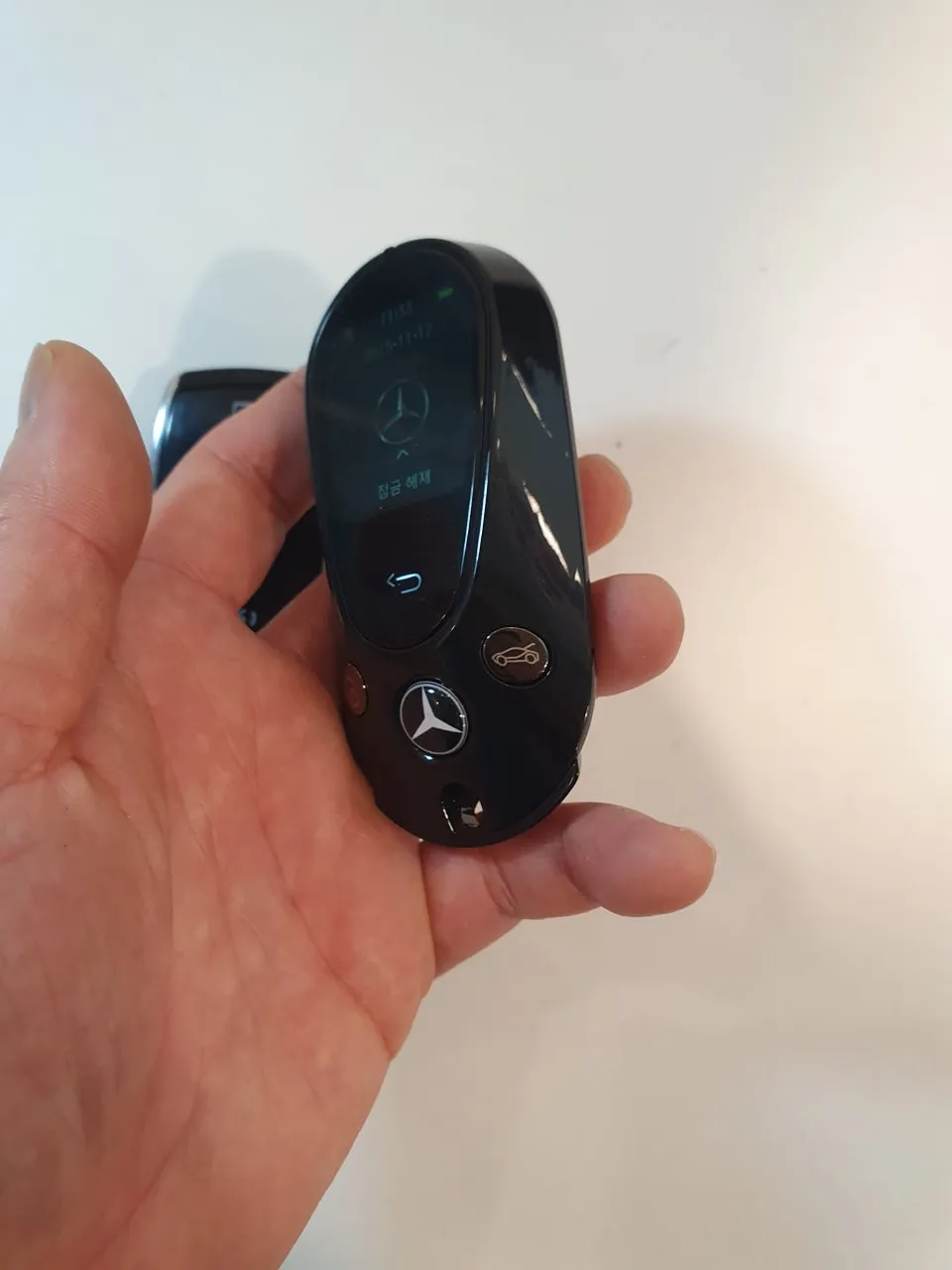 Mercedes-Benz E-Class oem options - Mercedes-Benz E-Class Oem Options Installation Review — Cost photo 4
