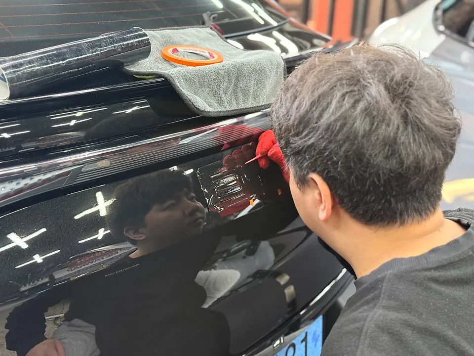 BYD Sealion 7 Emblem Wrap Review — Cost & Results photo 12