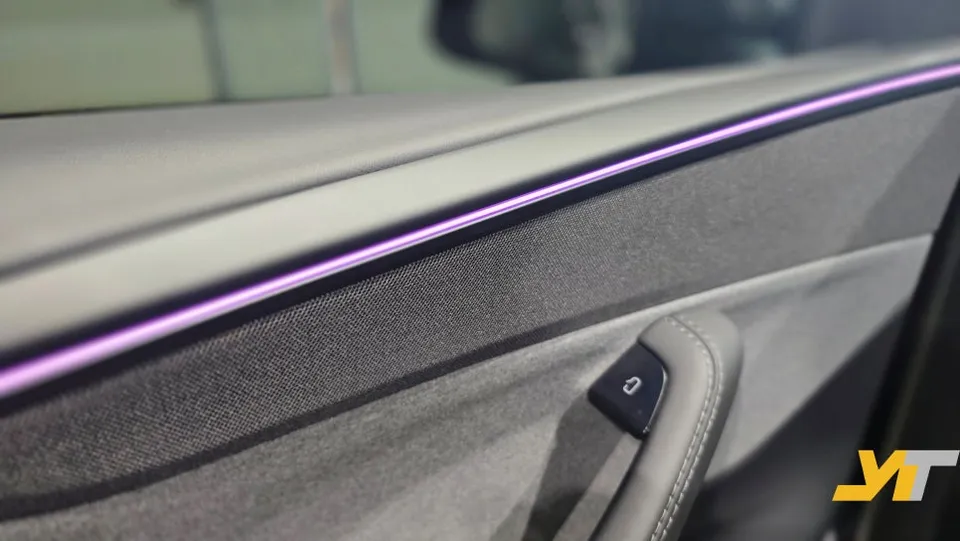 Tesla Model Y ambient lighting - Tesla Model Y Ambient Lighting Review: Dynamic Interior Upgrade photo 3