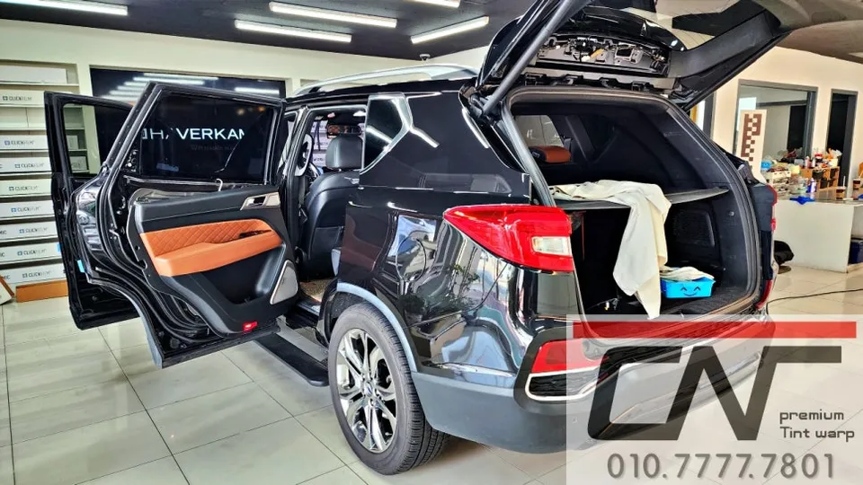 SsangYong G4 Rextonのカーフィルム施工事例|費用目安・仕上がり 施工写真 3-1