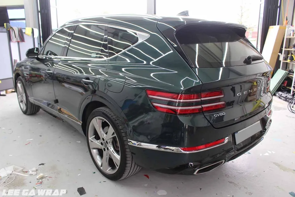 Genesis GV80 vinyl wrap - Genesis GV80 Vinyl Wrap Review: Brooklyn Gray Color Change photo 4