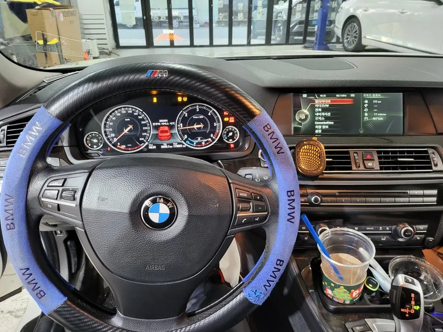 BMW 5 Series F10 android head unit - BMW 5 Series F10 Android Head Unit Review: Cost & Upgrade photo 3