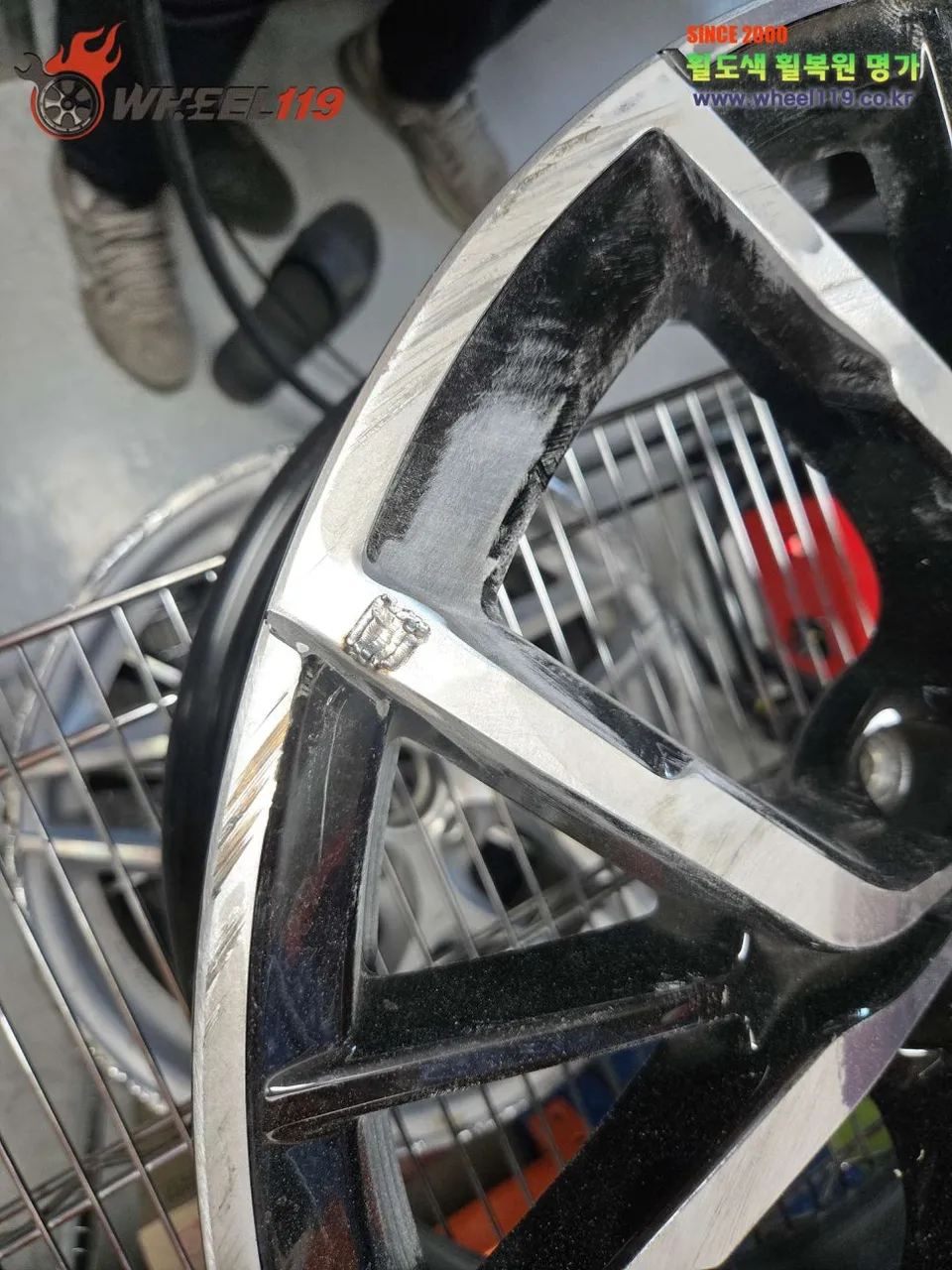 BMW 5 Series wheel repair - BMW 5 Series Wheel Repair Review - Laser Welding & Powder Coating photo 5