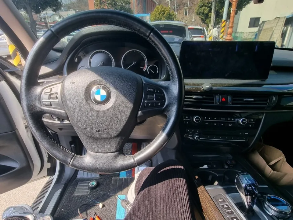 BMW X5 F15 Android Head Unit Upgrade Review photo 2