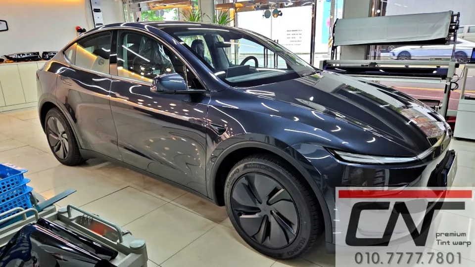 Tesla Model Y Juniperのカーフィルム施工事例 施工写真 2