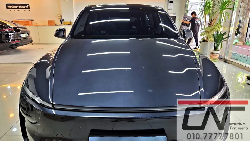 Tesla Model Y Juniperのカーフィルム施工事例 施工写真 6
