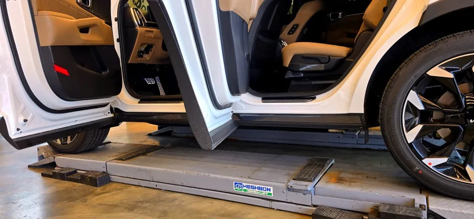 Kia Sorento MQ4 body kit - Kia Sorento MQ4 Body Kit Installation Review photo 4