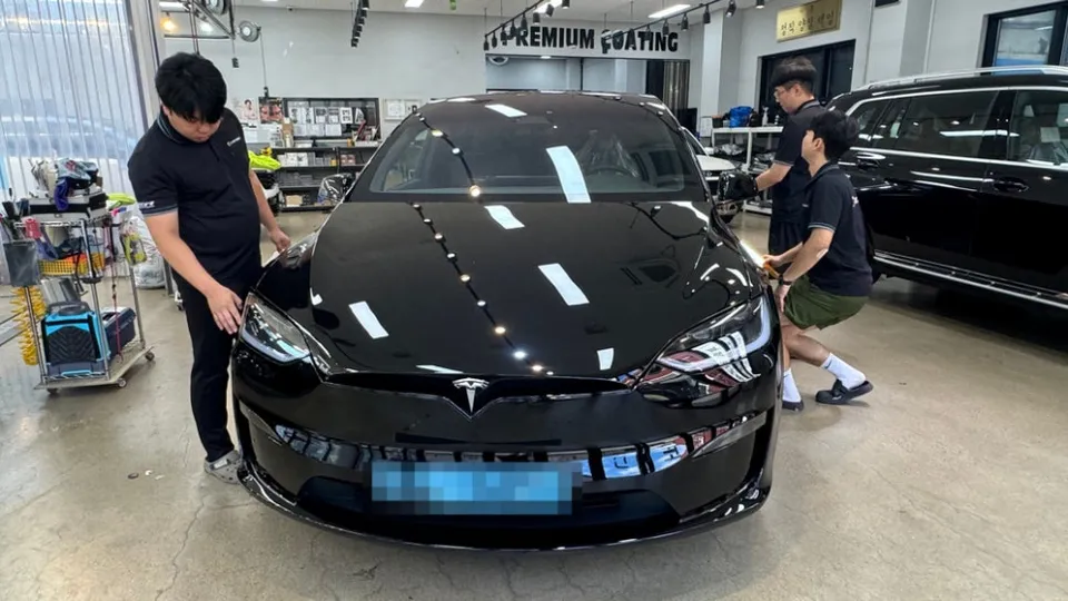 Tesla Model X new car package - Tesla Model X New Car Package Review: Cost & Results photo 5