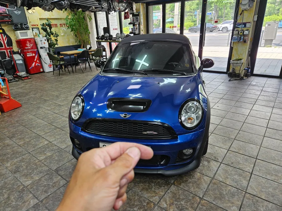 BMW MINI Cooper interior customization installation result