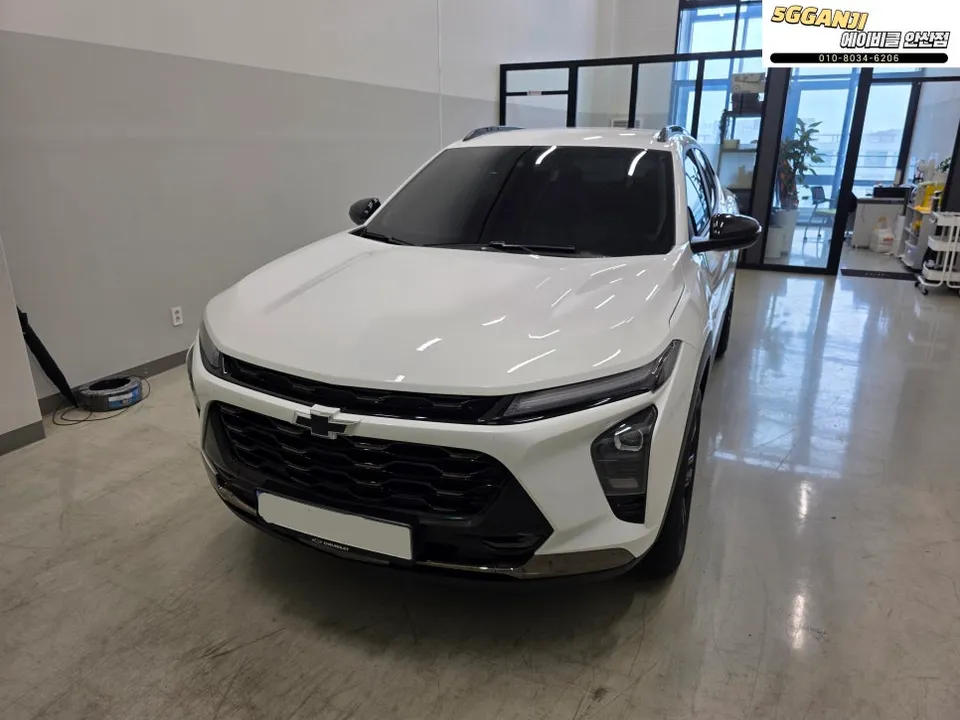 Chevrolet Trax ambient lighting installation result