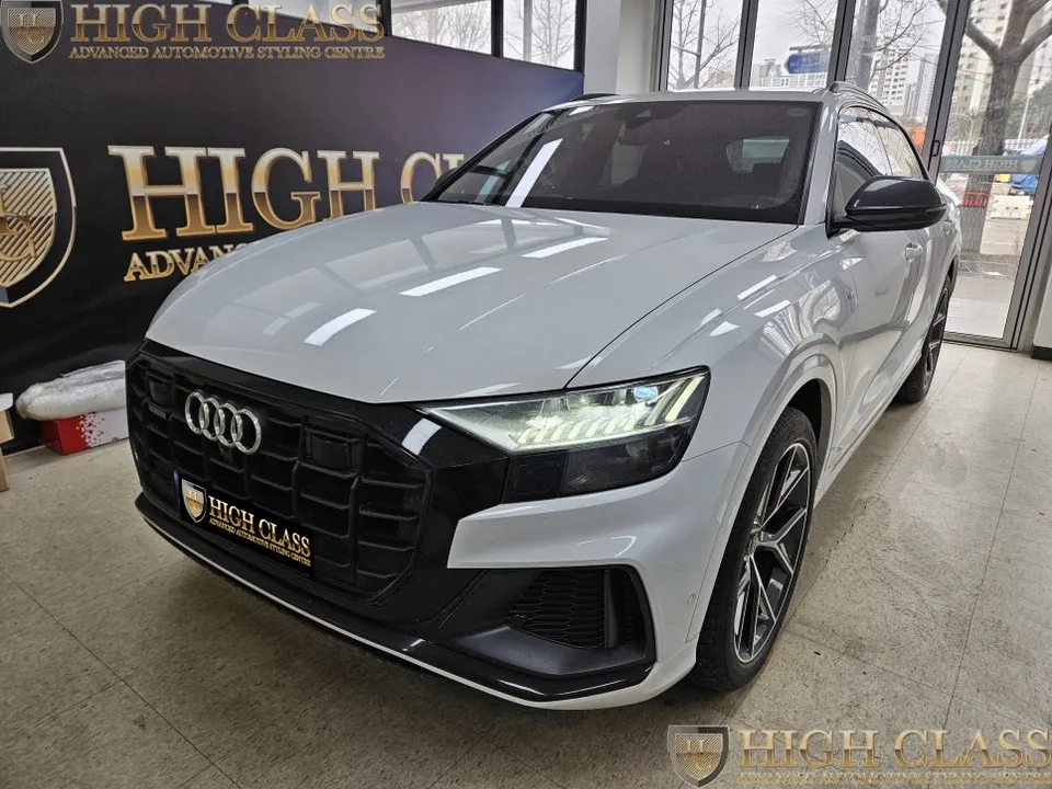 Audi Q8 car audio installation result