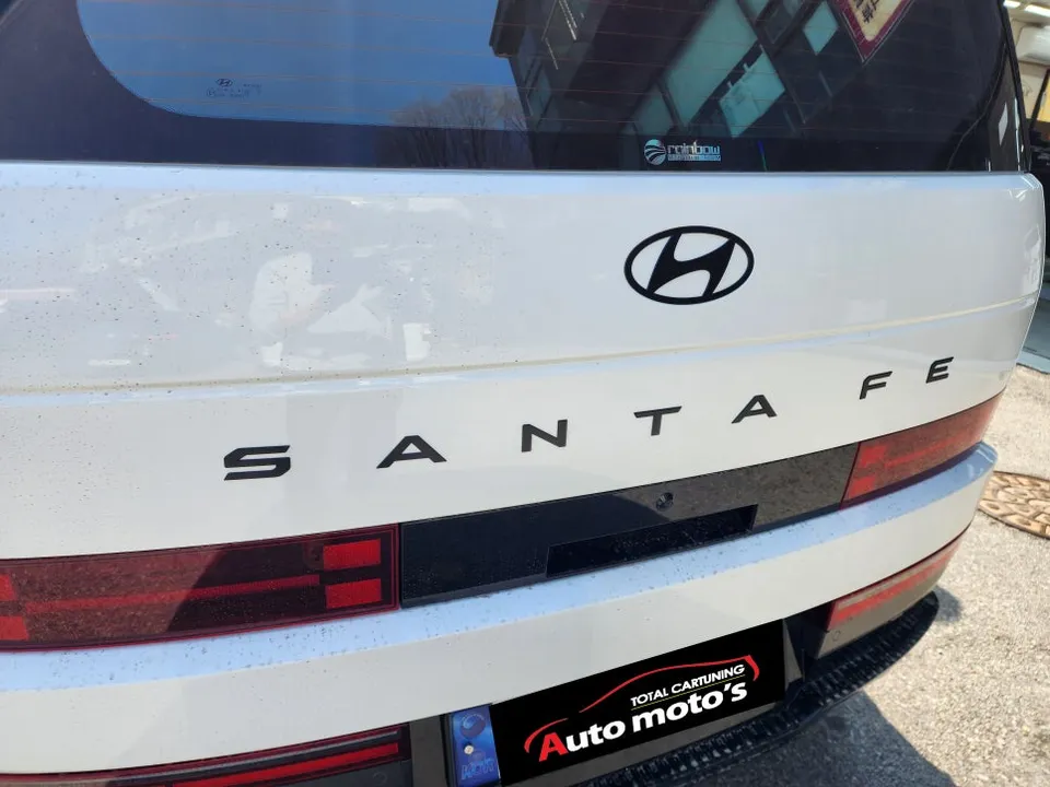 Hyundai Santa Fe MX5 body kit - Hyundai Santa Fe MX5 Body Kit Installation Review photo 5