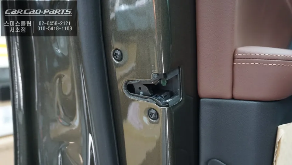 BMW X6 G06 oem options - BMW X6 Ghost Door Upgrade Review — Enhanced Convenience photo 5