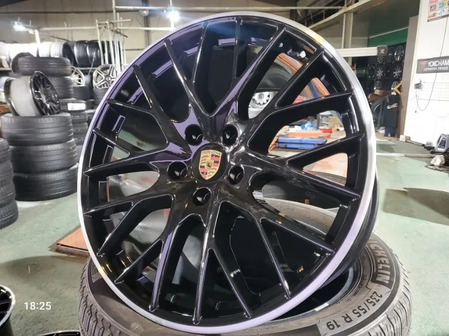 Porsche Panamera 971 wheel repair installation result