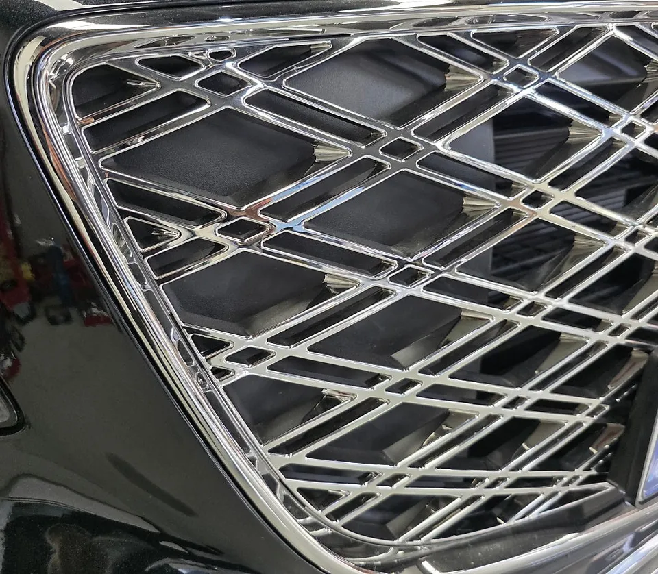 Genesis GV80 body kit - Genesis GV80 Black Grille Upgrade Review photo 3