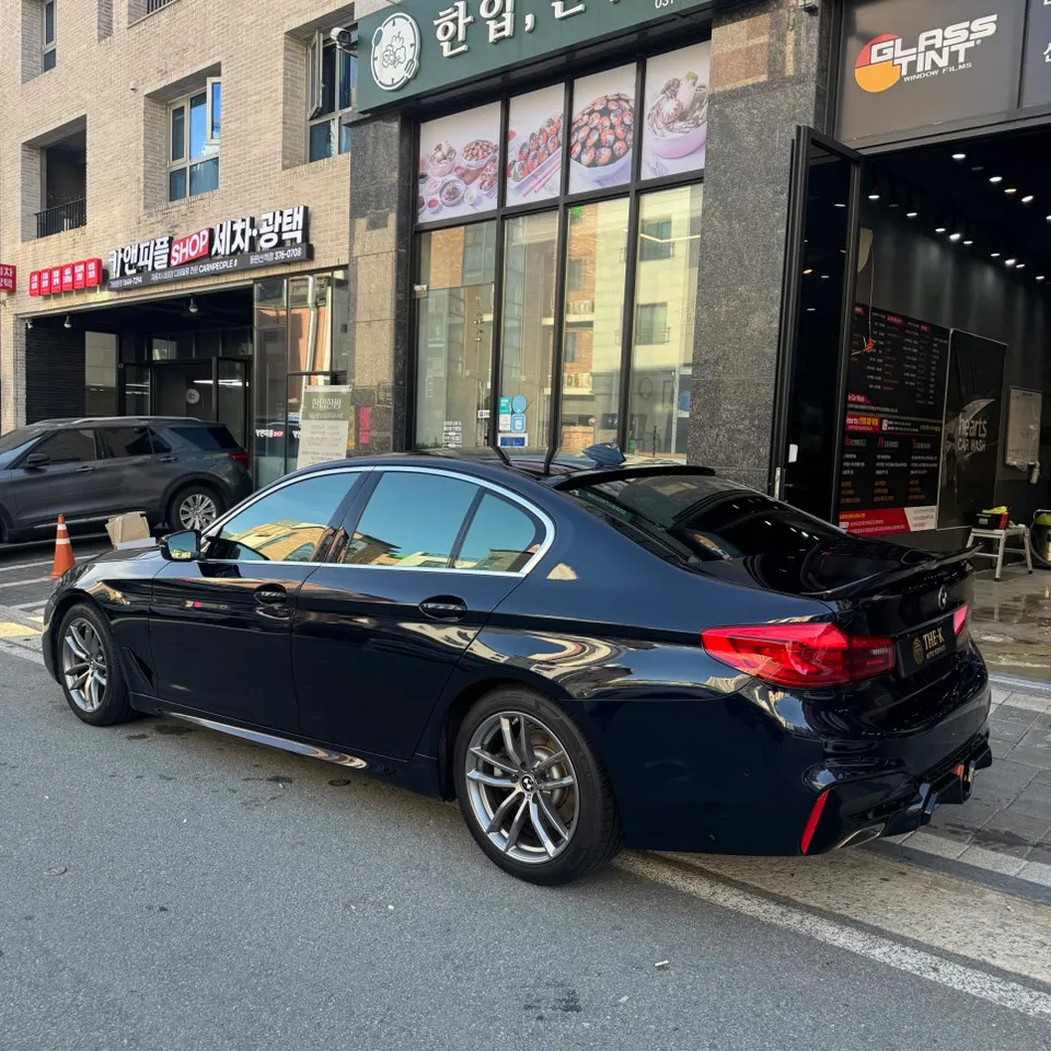 BMW 5 Seriesのガラスコーティング事例｜費用目安・仕上がり 施工写真 3-3