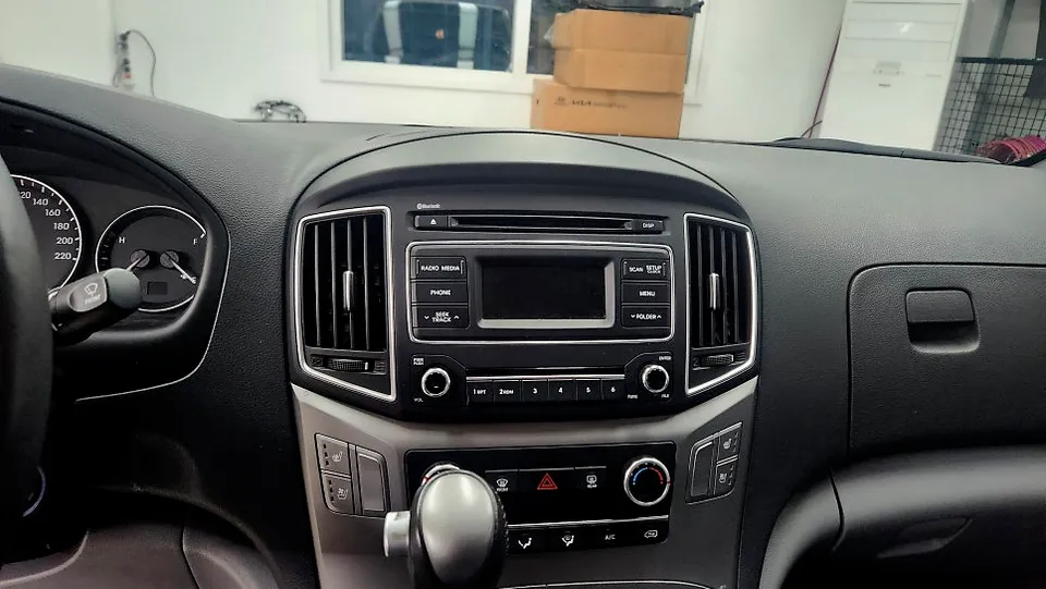Hyundai Starex android head unit - Hyundai Starex Android Head Unit Review: Cost & Results photo 3