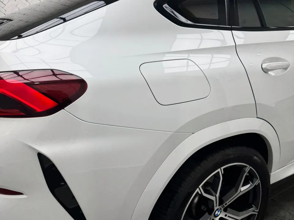 BMW X6のPPF施工事例 施工写真 4-2