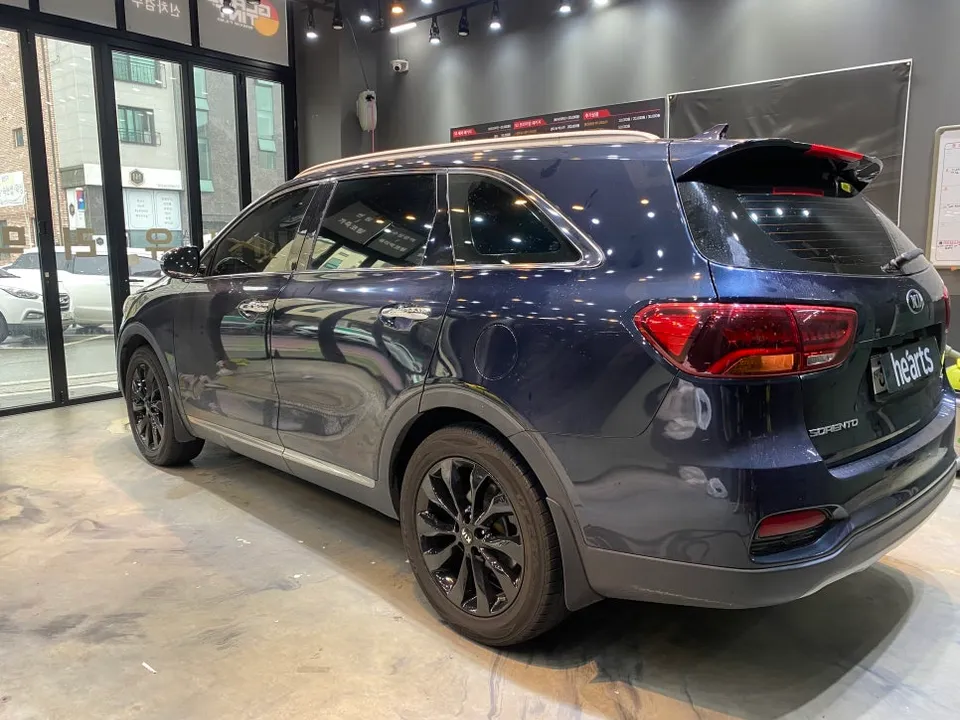 Kia Sorento UMのガラスコーティング事例 施工写真 5