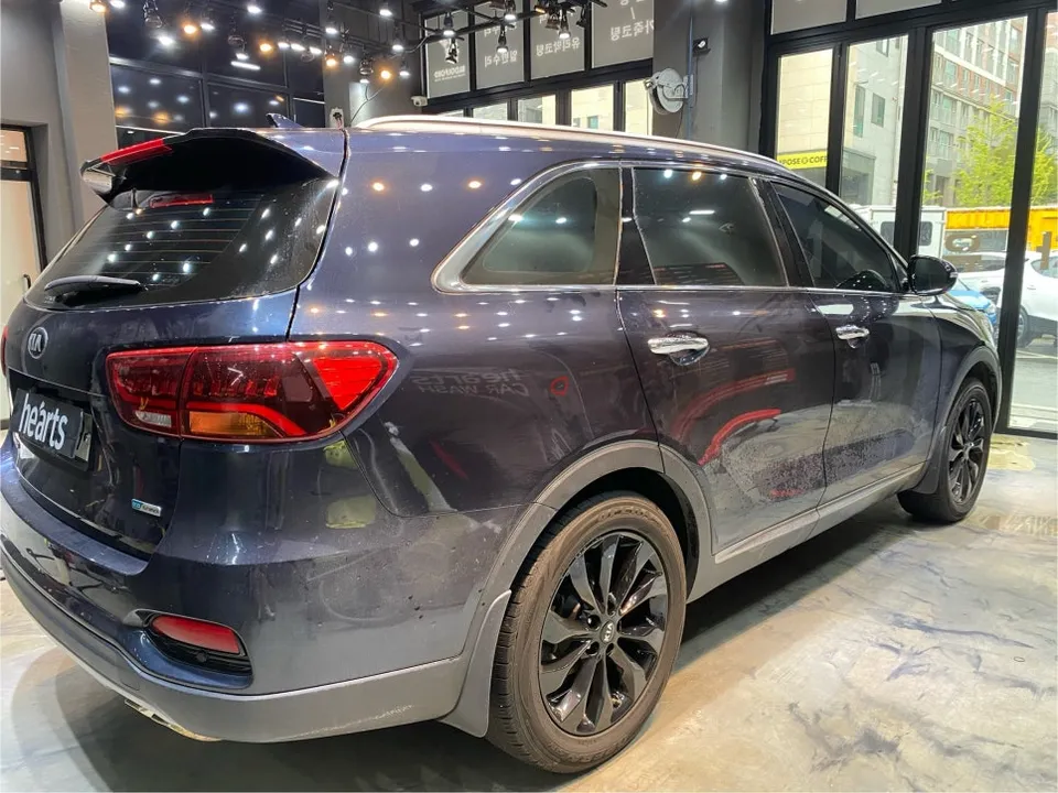 Kia Sorento UMのガラスコーティング事例 施工写真 6