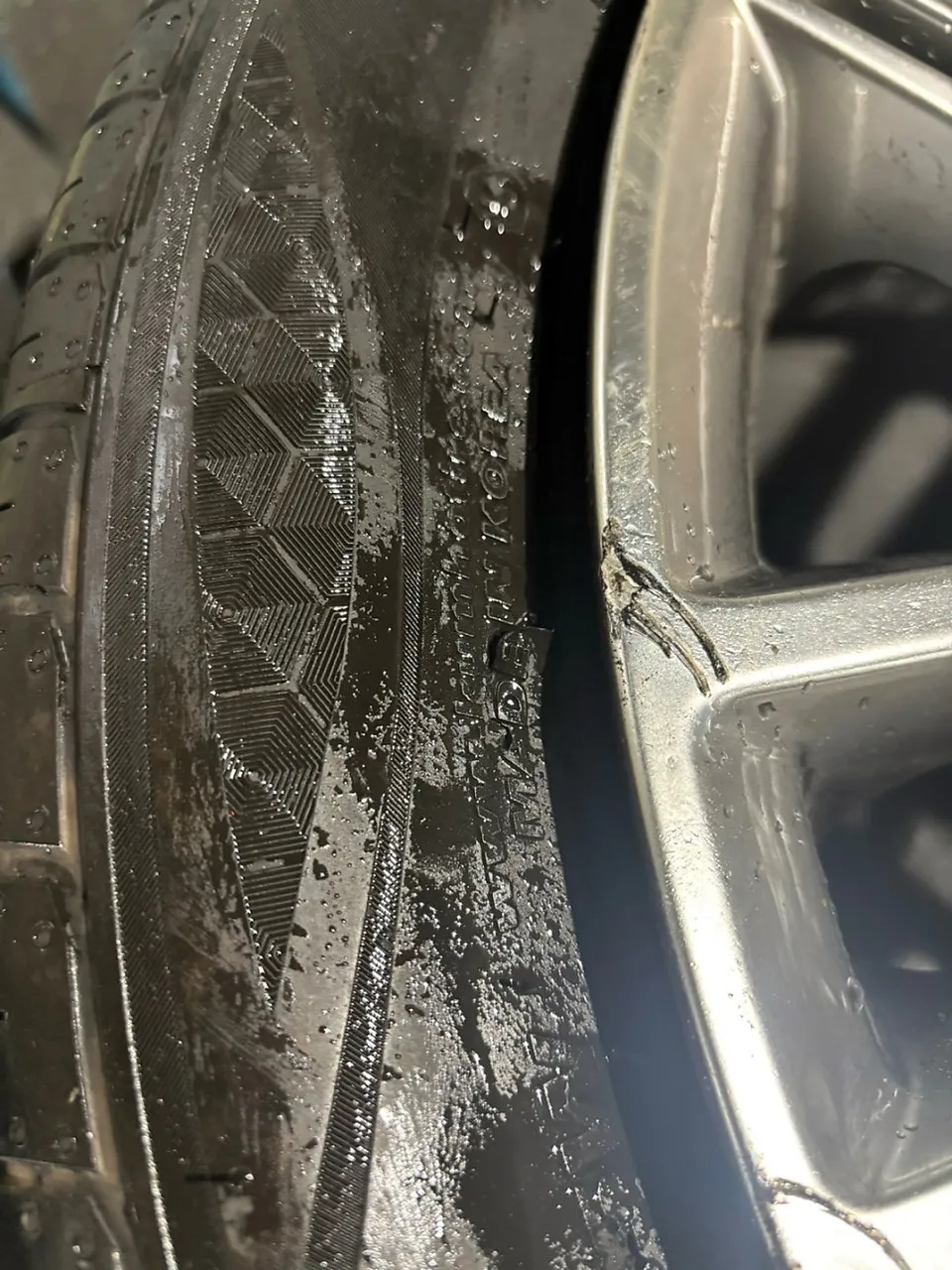 Kia K900 Wheel Repair & Painting Review — Cost & Results photo 2