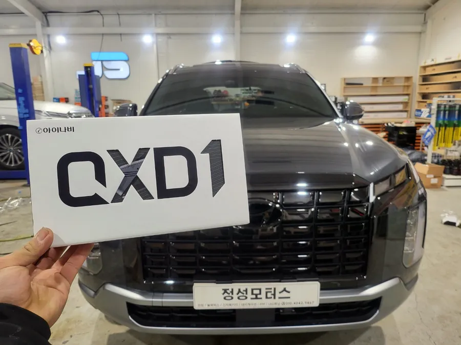 Hyundai Palisadeのドライブレコーダー取付事例 施工写真 2-1