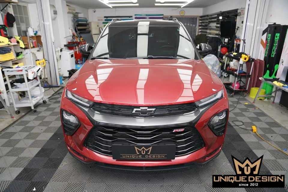 Chevrolet Trailblazer Grille Wrap Review: 3D Carbon Redo photo 2