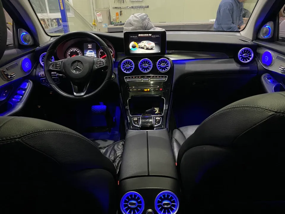 Mercedes-Benz GLC ambient lighting - Mercedes-Benz GLC Ambient Lighting Review — 64-Color Interior Upg photo 3