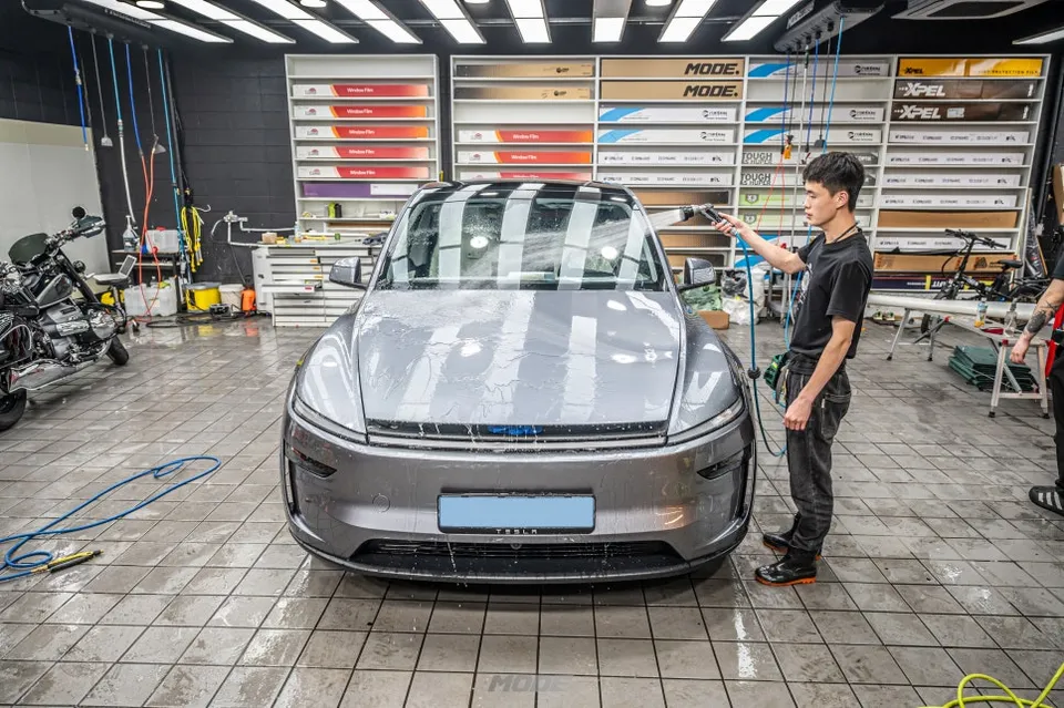 Tesla Model Y ppf - Tesla Model Y PPF Review: Cost & Rock Chip Protection photo 3