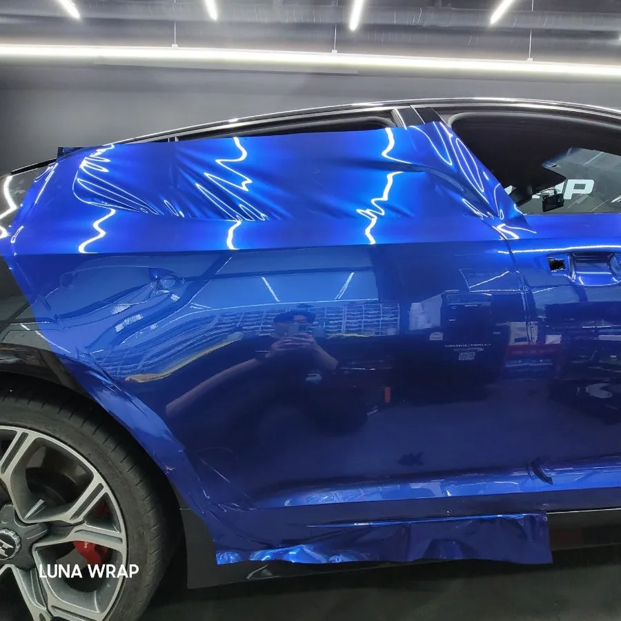 Kia Stingerのカーラッピング事例｜費用目安・仕上がり 施工写真 3-3