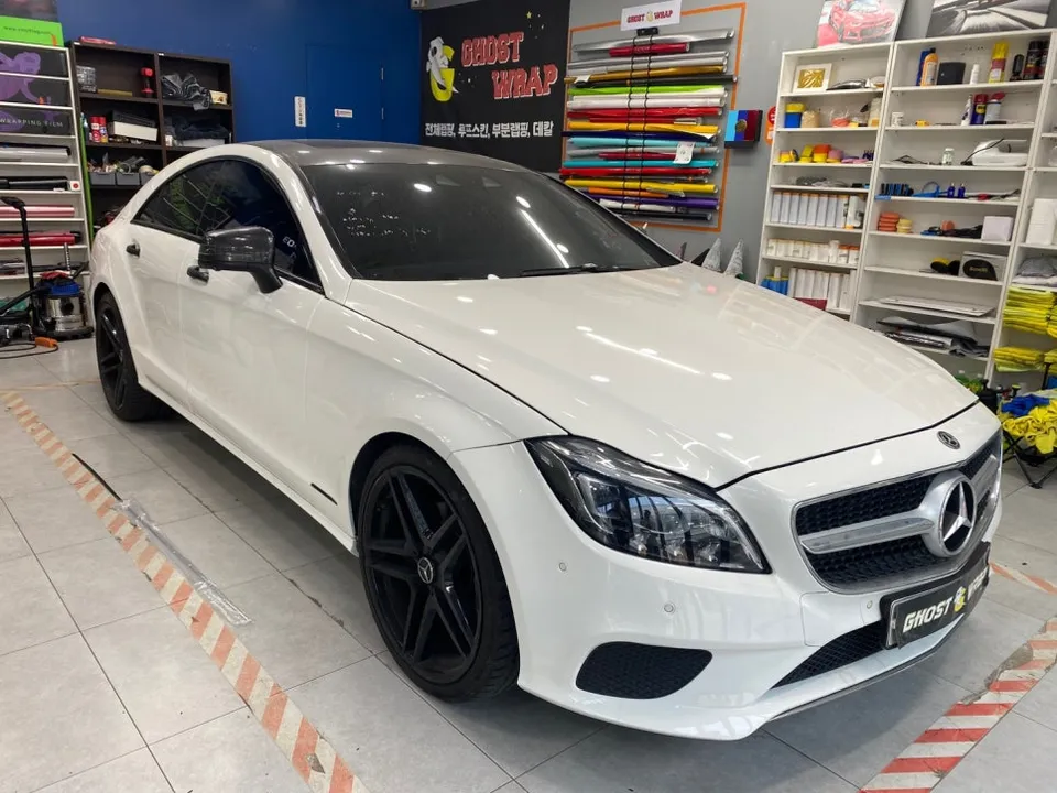 Mercedes-Benz CLAのカーラッピング事例｜費用目安・仕上がり 施工写真 2-1