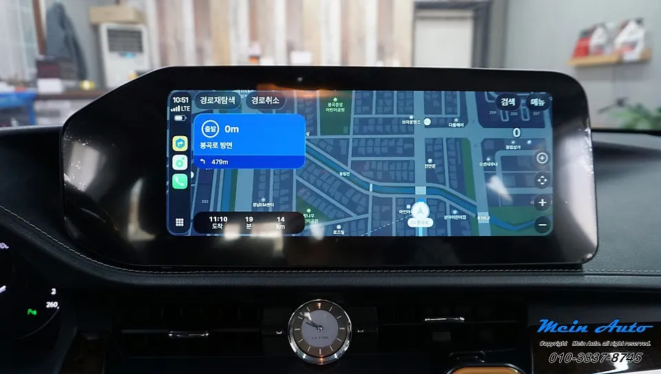 Lexus ESのAndroid Auto・CarPlay取付事例 施工写真 4-2