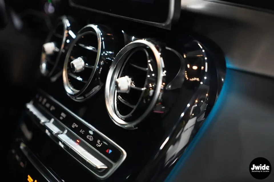 Mercedes-Benz GLCのPPF施工事例|韓国実例 施工写真 2-2