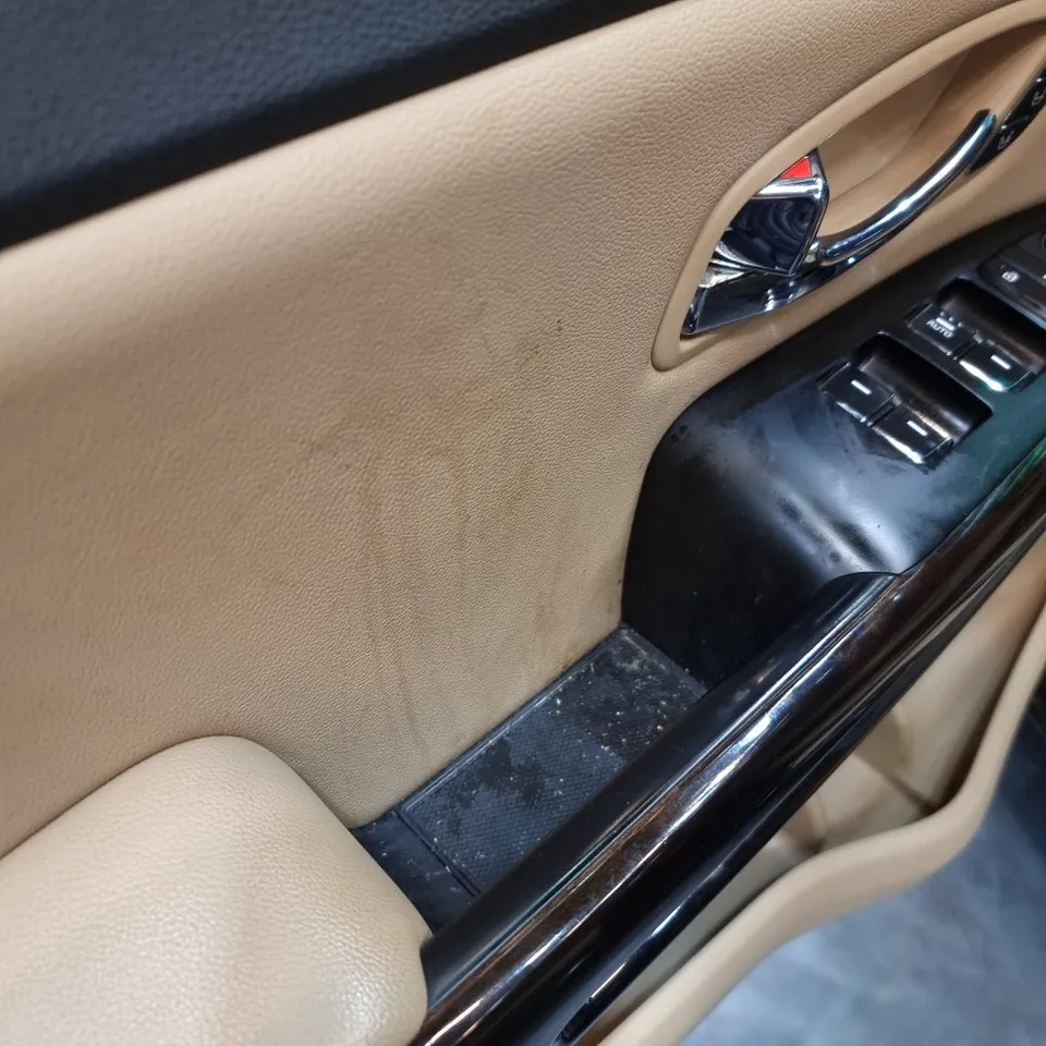 Kia Carnival paint correction - Kia Carnival Paint Correction Review: Results & Cost photo 3