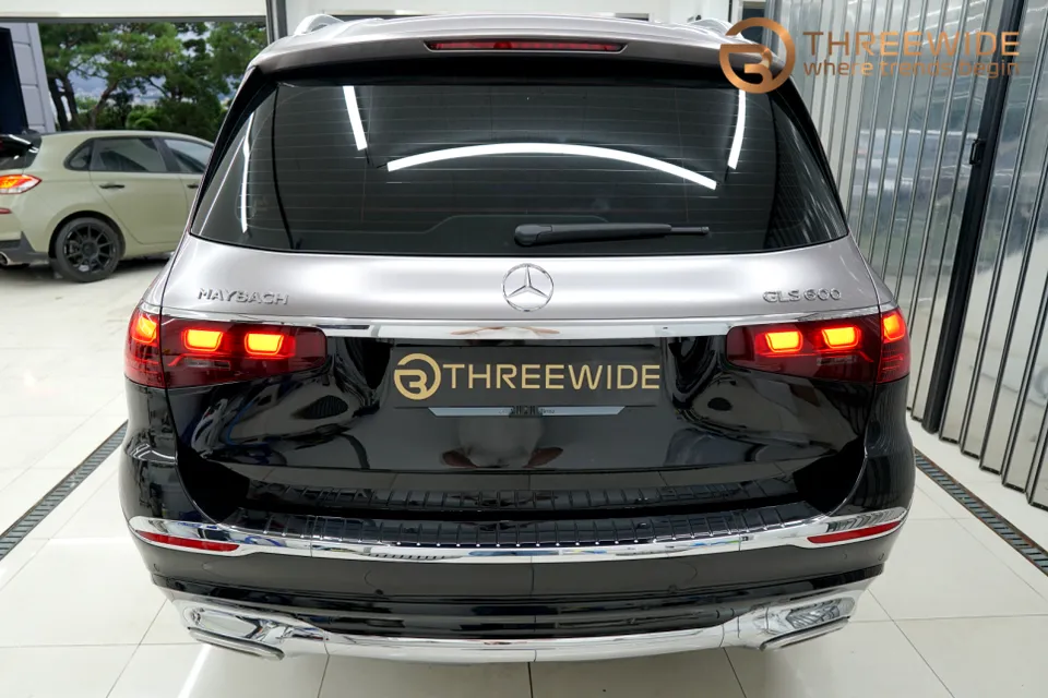 Mercedes-Benz GLS Maybachのカーラッピング事例 施工写真 2-1