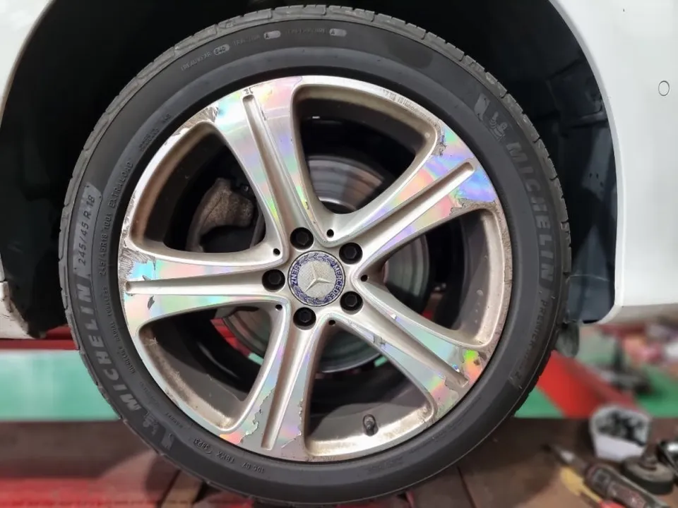 Mercedes-Benz E-Class W213 wheel repair - Mercedes-Benz E-Class W213 Wheel Repair & Painting Review photo 3