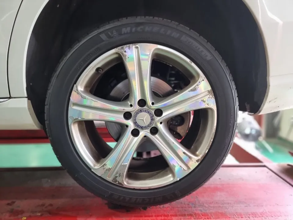 Mercedes-Benz E-Class W213 wheel repair - Mercedes-Benz E-Class W213 Wheel Repair & Painting Review photo 5