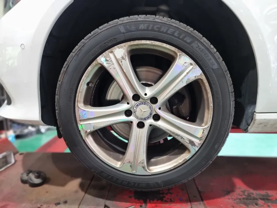 Mercedes-Benz E-Class W213 wheel repair - Mercedes-Benz E-Class W213 Wheel Repair & Painting Review photo 6