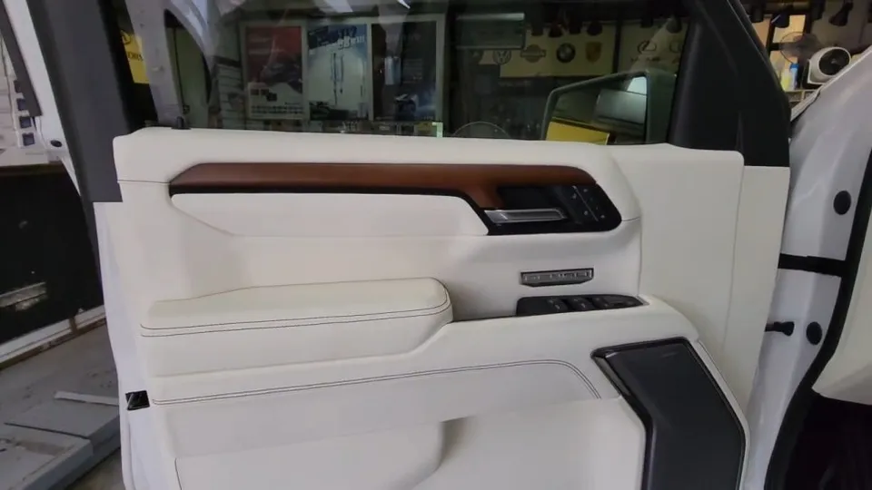 GMC Sierra ambient lighting - GMC Sierra Ambient Lighting Review: Before & After photo 3
