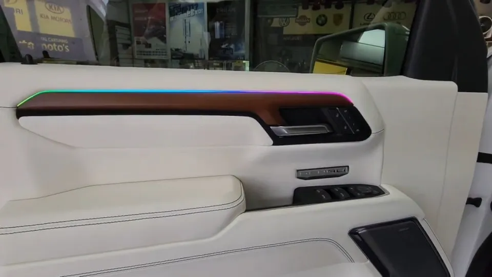 GMC Sierra ambient lighting - GMC Sierra Ambient Lighting Review: Before & After photo 4