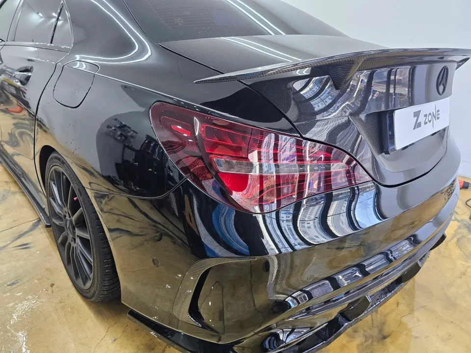 Mercedes-Benz CLAのPPF施工事例|ライト・テールランプ 施工写真 2-2